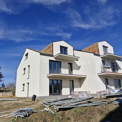 SPRZEDAŻ na MIESZKANIE w Stobno