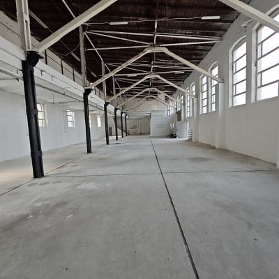 HALA-MAGAZYN na SPRZEDAŻ